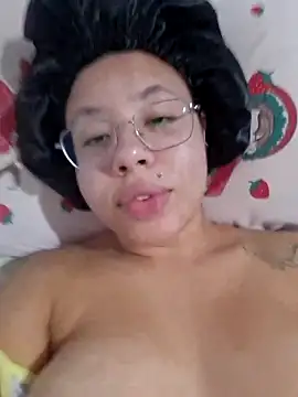 cathcathlai online show from April 14, 2026, 3:22 am