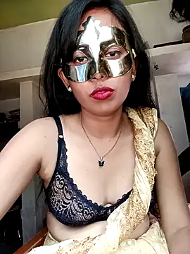 Miss Divyaa online show from April 17, 2026, 6:16 am