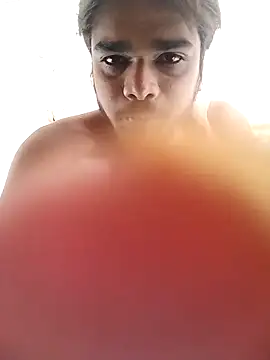 hot sexy lko boy online show from April 15, 2026, 5:24 am