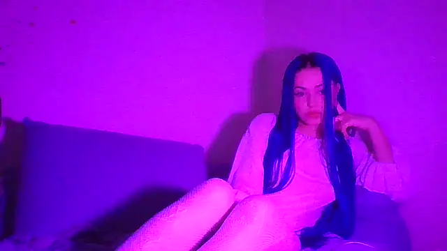 SofiaKitten online show from April 13, 2026, 7:07 pm