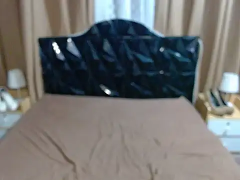 AshantTsiBigCock online show from April 18, 2026, 7:07 pm