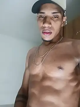 Snapshot of WolVID_XX77 chatting on June 14, 2026, 6:25 am WolVID XX77 online show from June 14, 2026, 6:25 am