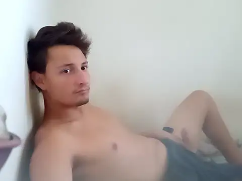 welltommy2001 online show from April 16, 2026, 3:24 pm