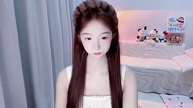 lucky-tt online show from June 11, 2026, 10:34 am