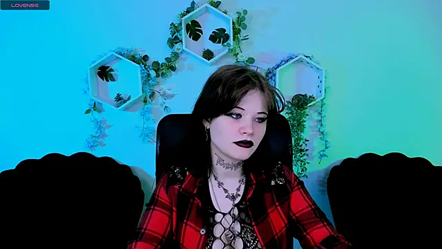 Snapshot of nikki_kiss_ chatting on June 15, 2026, 8:25 am nikki kiss online show from June 15, 2026, 8:25 am