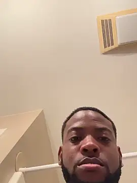 blackdiesel0 online show from April 17, 2026, 2:36 am