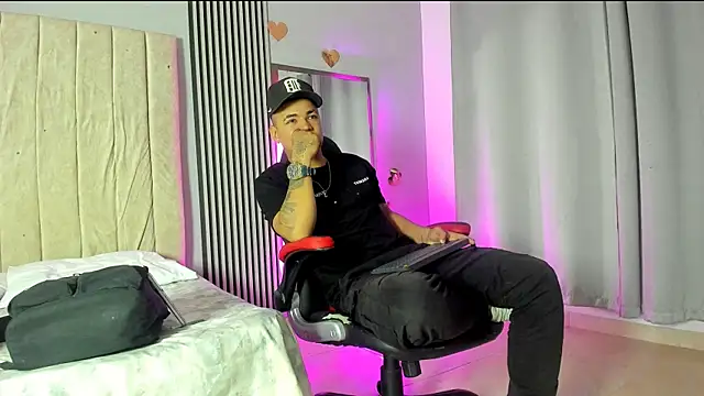 Dante  jons online show from April 19, 2026, 3:51 am