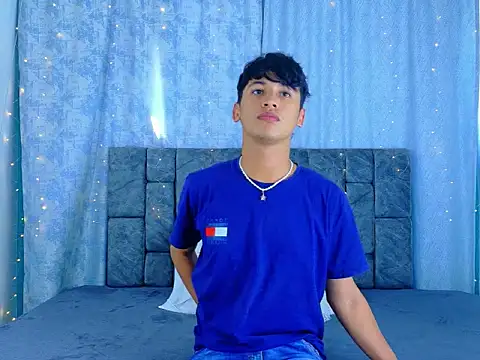 IhanKing online show from May 14, 2026, 7:00 pm