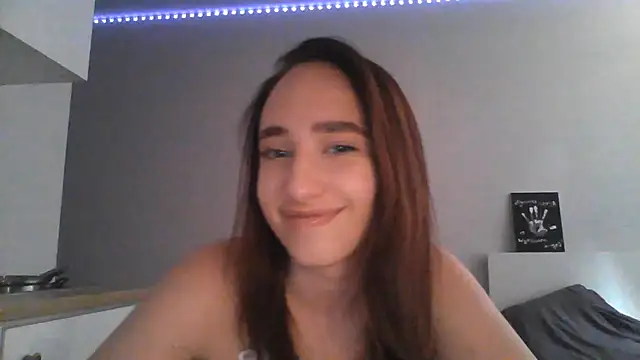 Snapshot of DarkMirel chatting on July 20, 2026, 5:26 pm DarkMirel online show from July 20, 2026, 5:26 pm
