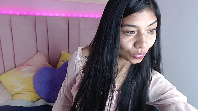 Snapshot of Shamel_Brm chatting on June 2, 2026, 12:16 pm Shamel Brm online show from June 2, 2026, 12:16 pm