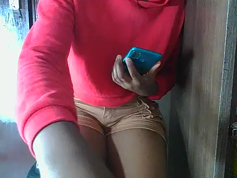 pinky2026chichie online show from April 17, 2026, 9:45 am