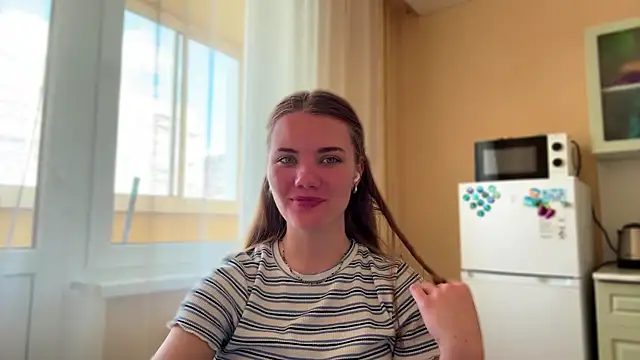 doana bebriti online show from April 15, 2026, 12:10 pm