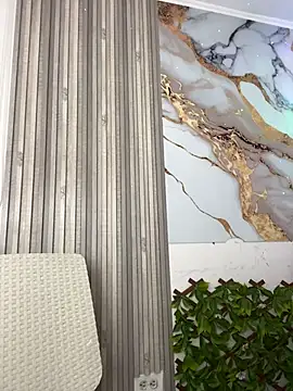 thalia ec online show from April 18, 2026, 12:29 pm