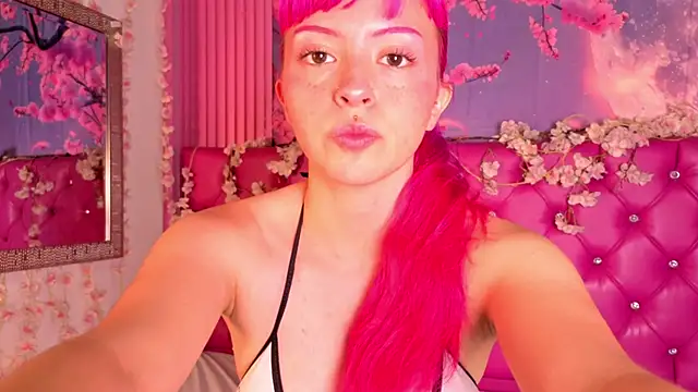 NinaKitty  online show from April 26, 2026, 5:10 pm