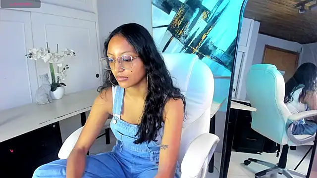miel ambar online show from April 28, 2026, 3:38 pm