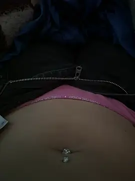 pazzuttraa online show from April 15, 2026, 11:49 am