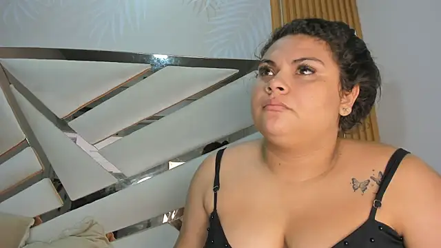 Snapshot of Eimy_Curvy chatting on May 13, 2026, 5:14 am Eimy Curvy online show from May 13, 2026, 5:14 am