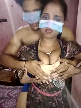 hot  sofiya  G online show from April 25, 2026, 6:05 pm