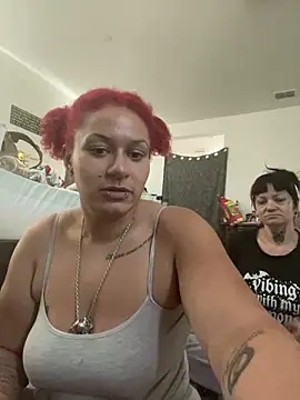 FineAssFinesse online show from April 17, 2026, 6:11 pm