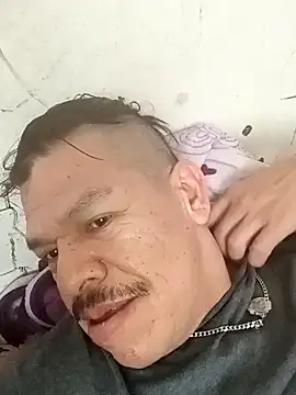 Snapshot of Oskr2024XXX chatting on February 11, 2025, 10:18 pm Oskr2024XXX online show from February 11, 2025, 10:18 pm