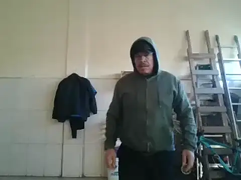 Snapshot of Oskr2024XXX chatting on February 9, 2025, 2:07 pm Oskr2024XXX online show from February 9, 2025, 2:07 pm