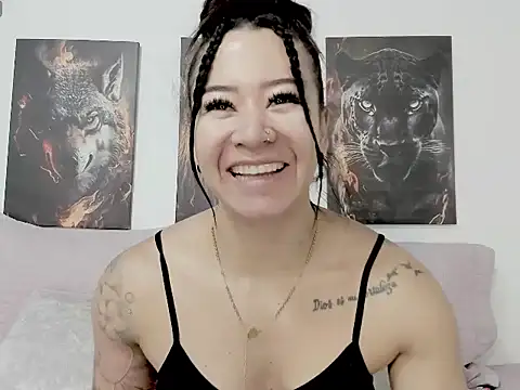 AngelMartinss online show from April 25, 2026, 2:14 pm