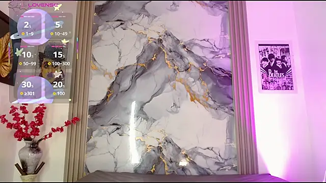 Snapshot of Amanda_Victoria chatting on April 15, 2026, 4:07 am Amanda Victoria online show from April 15, 2026, 4:07 am