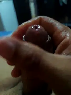 castellano10 online show from April 15, 2026, 6:12 pm