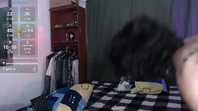 tokiorose  online show from April 16, 2026, 9:39 pm