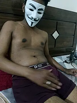 handsomeboyrk online show from April 16, 2026, 7:14 pm