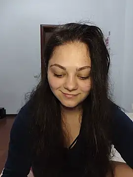 Snapshot of _Mikky_lil_ chatting on June 25, 2026, 8:25 pm Mikky lil online show from June 25, 2026, 8:25 pm