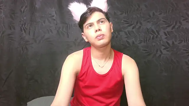 Snapshot of Felipe_Kold chatting on May 23, 2026, 3:27 am Felipe Kold online show from May 23, 2026, 3:27 am
