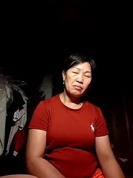 -Ciny- online show from April 16, 2026, 9:39 pm