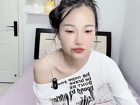 Snapshot of M-weiwei chatting on May 24, 2026, 2:17 pm M-weiwei online show from May 24, 2026, 2:17 pm