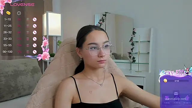 Snapshot of AndreaJohnsons chatting on June 11, 2026, 8:22 am AndreaJohnsons online show from June 11, 2026, 8:22 am