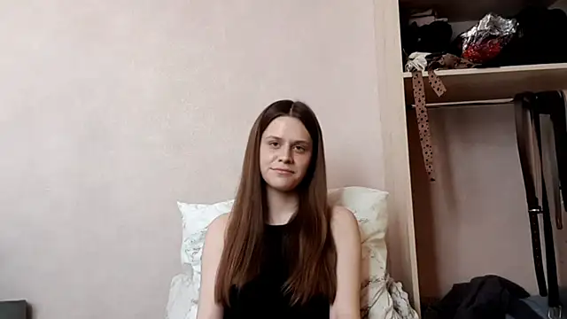 CyberLush online show from April 16, 2026, 7:09 am