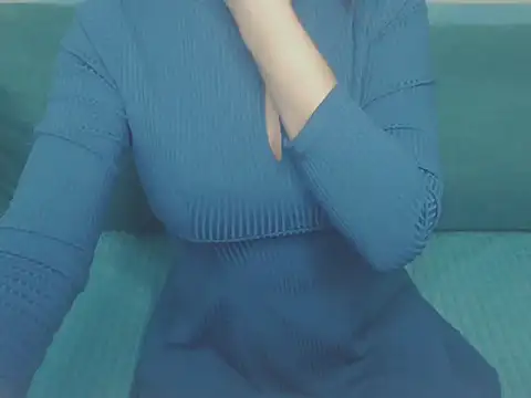 Evelyn Fannie online show from April 20, 2026, 9:05 pm