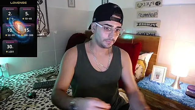 andders  online show from June 13, 2026, 12:41 am