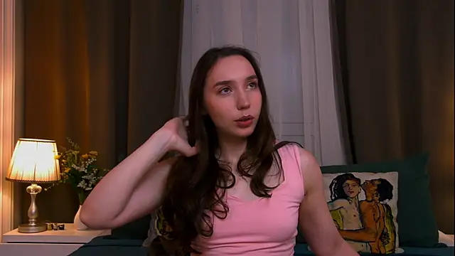 Suzaneey online show from July 5, 2026, 6:48 pm