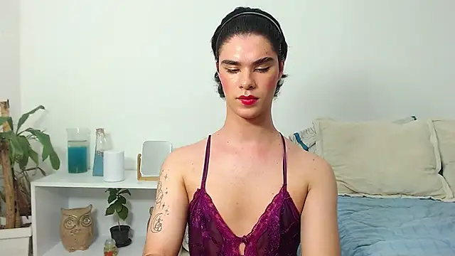 Snapshot of Rosseta_cute1 chatting on June 8, 2026, 1:28 am Rosseta cute1 online show from June 8, 2026, 1:28 am