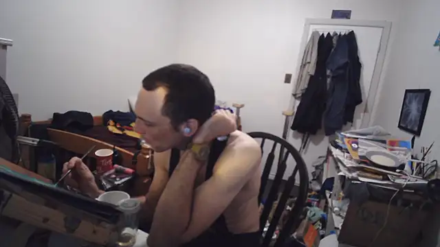 Snapshot of JohnnyMoves chatting on July 10, 2026, 1:49 am JohnnyMoves online show from July 10, 2026, 1:49 am