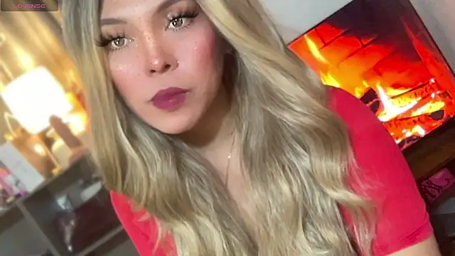 Snapshot of hannaBaby_lisyos11 chatting on May 12, 2026, 12:00 pm hannaBaby lisyos11 online show from May 12, 2026, 12:00 pm
