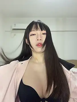 Snapshot of nide-baby chatting on July 9, 2026, 1:32 pm nide-baby online show from July 9, 2026, 1:32 pm
