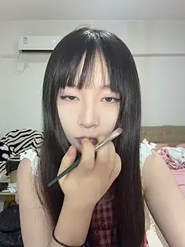 Snapshot of nide-baby chatting on June 16, 2026, 1:00 pm nide-baby online show from June 16, 2026, 1:00 pm