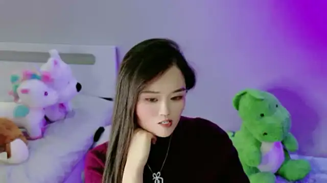 HuiHui26416 online show from April 22, 2026, 6:09 am