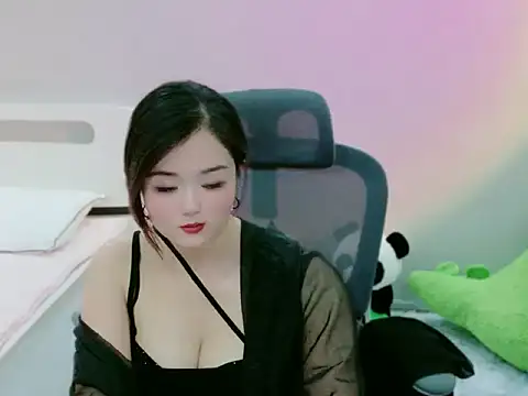 HuiHui26416 online show from May 31, 2026, 2:45 pm