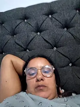 Snapshot of Samanta-42 chatting on June 16, 2026, 2:44 am Samanta-42 online show from June 16, 2026, 2:44 am