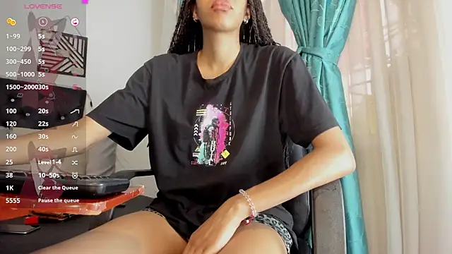 Sweett-Maria online show from July 18, 2026, 6:38 pm