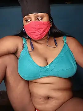 Snapshot of Hotty-Kobita-Vabi chatting on July 3, 2026, 4:35 pm Hotty-Kobita-Vabi online show from July 3, 2026, 4:35 pm