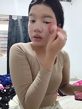 Snapshot of cherry_pinkie chatting on May 14, 2026, 4:15 pm cherry pinkie online show from May 14, 2026, 4:15 pm